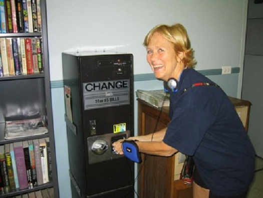 Change Machine Change Machine